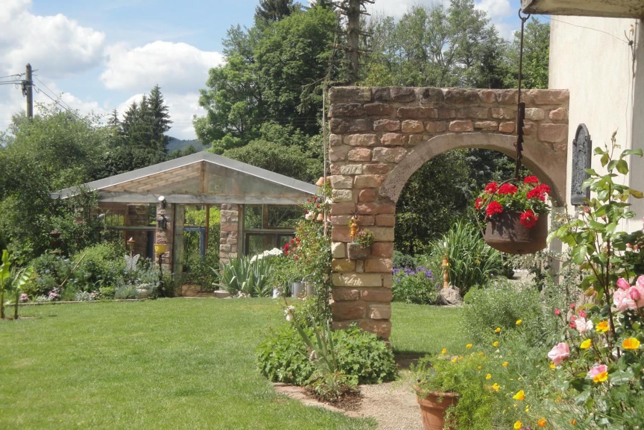 Bed and Breakfast Le Jardin Des Secrets La Voivre  Exteriér fotografie
